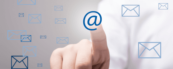 Group of actionable words about volenteering.